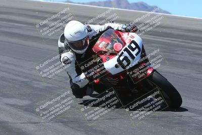 media/Apr-14-2024-SoCal Trackdays (Sun) [[70f97d3d4f]]/6-Bowl (1030am)/